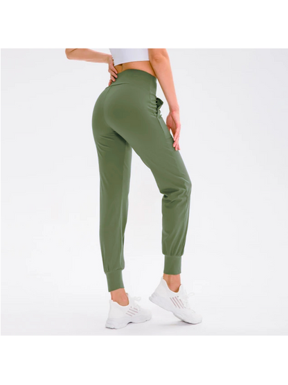 ALEXANDER Women’s Performance Pants - Army Green